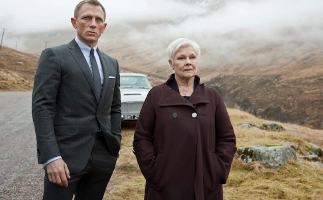 Immagine 21 - 007 Skyfall (2012), immagini del film di Sam Mendes con Daniel Craig, Judi Dench, Javier Bardem, Ralph Fiennes